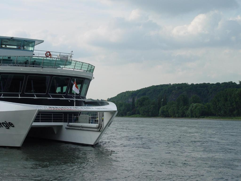 Hotel Vater Rhein Bad Breisig Bagian luar foto